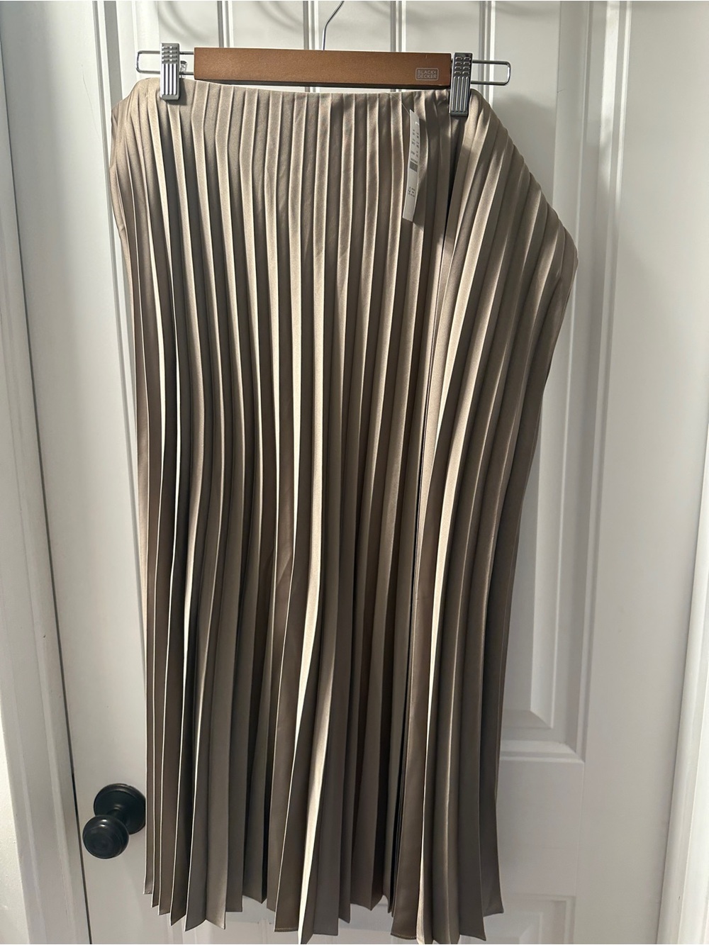 NWT J Crew Gwyneth Accordion Pleated Midi Skirt in Taupe size XXL